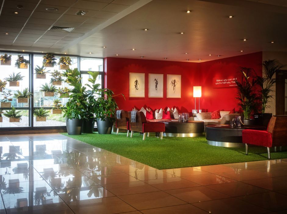科克机场酒店 外观 照片